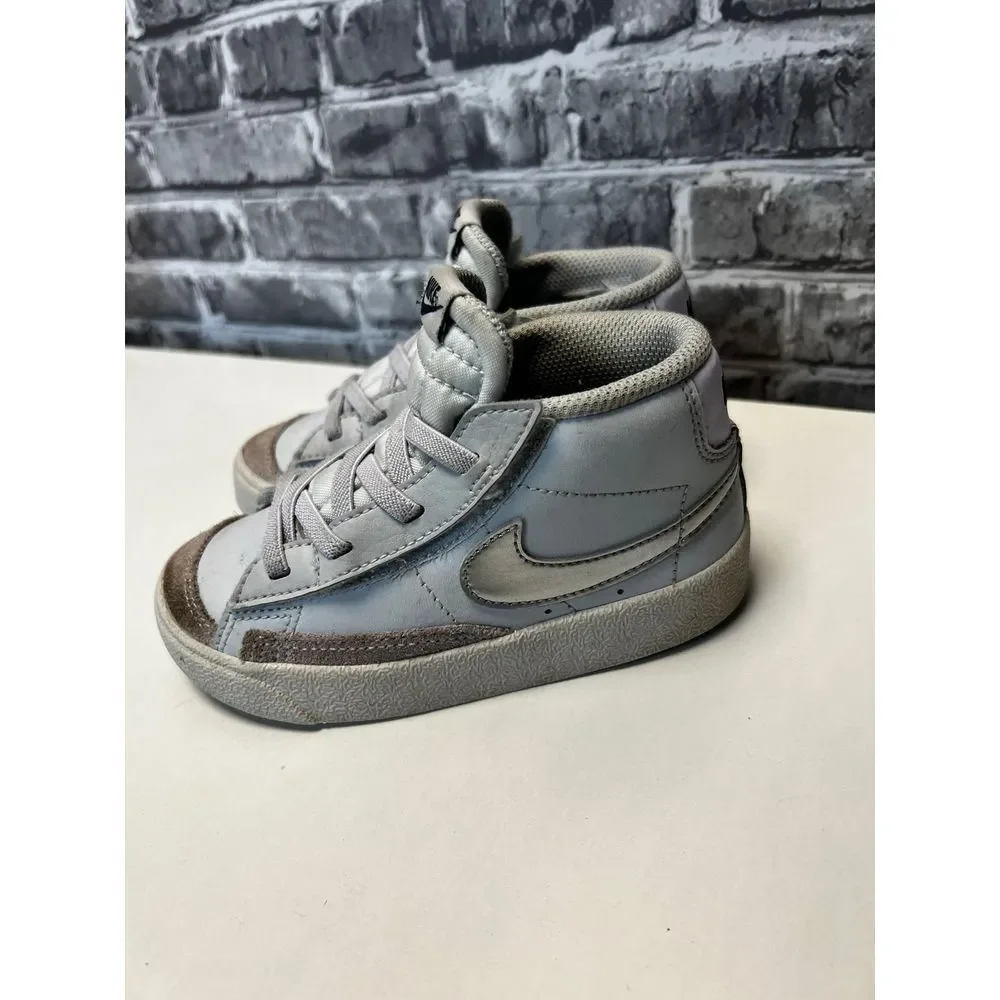 Nike‎ blazers